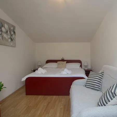 Lägenhet Beautiful Apartman Dragica In Old Town *